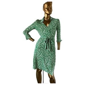 Diane Von Furstenberg Vintage Wrap Dress Womens Size 6 Green White Silk Iconic